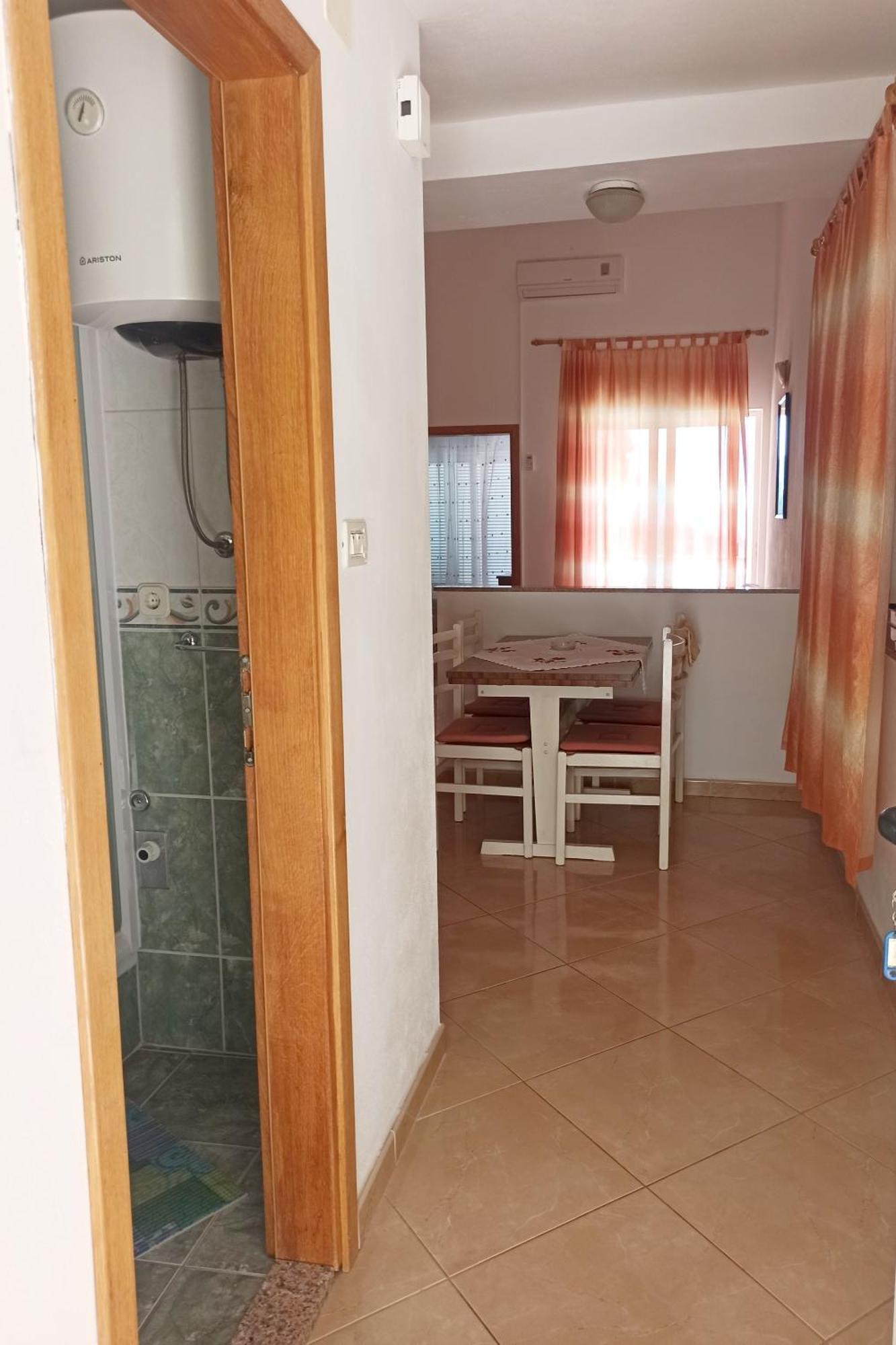 Apartments By The Sea Podgora, Makarska - 2593 מראה חיצוני תמונה