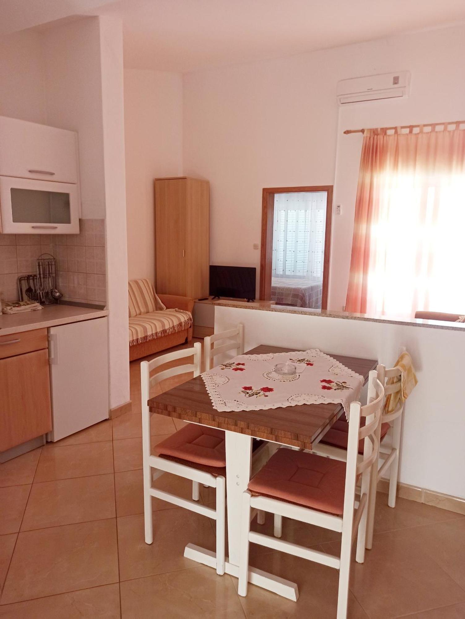 Apartments By The Sea Podgora, Makarska - 2593 מראה חיצוני תמונה